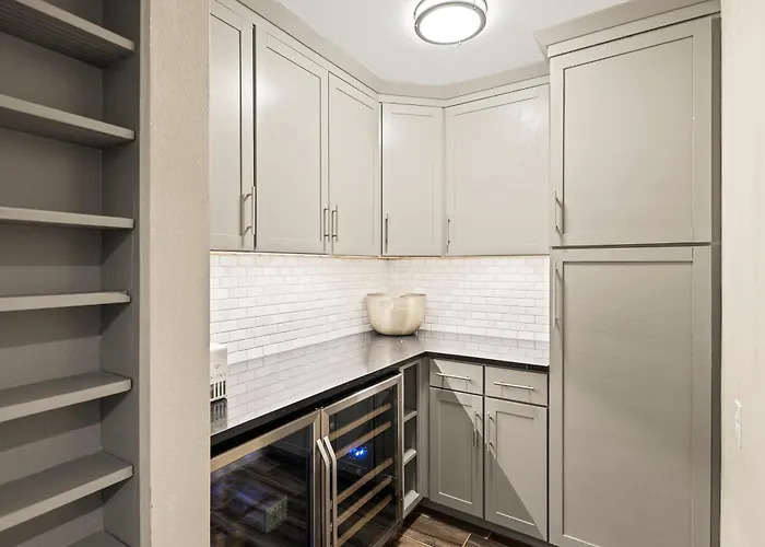 Dom wakacyjny Floresta - Private Backyard - Mins To Old Town Scottsdale